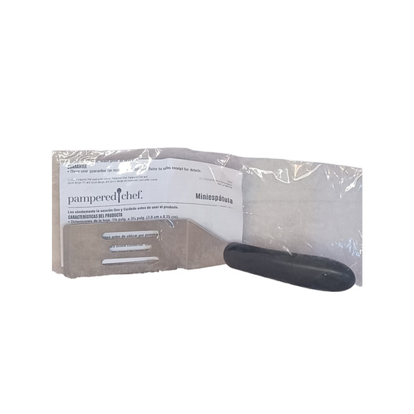 NEW Pampered Chef Mini Serving Spatula Item #2622 - Picture 3 of 4